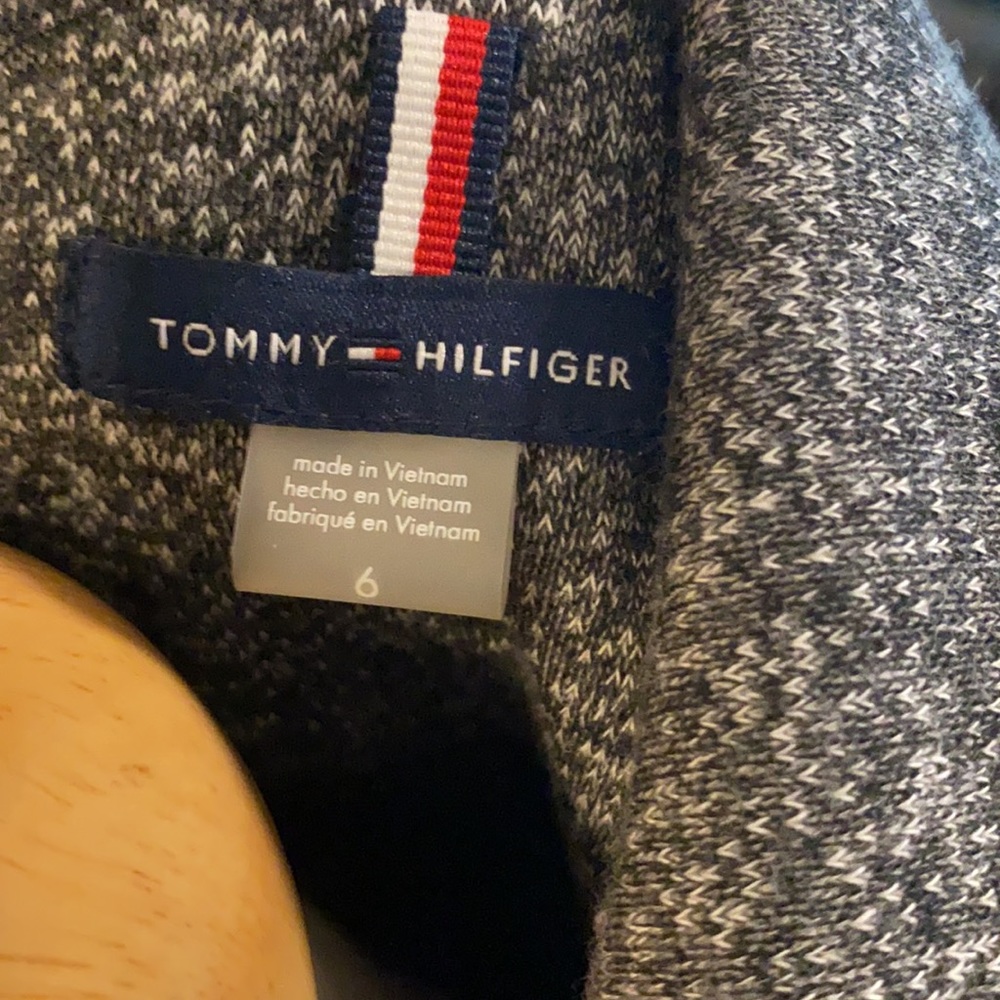 Tommy Hilfiger blazer pockets with silk lining - Picture 6 of 9